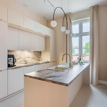 Lighthouse - Pomorska 5 Apartament